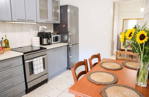 Pyrgos Apartment | Pyrgos Central Gem near Ancient Olympia & the coast