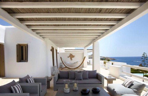 Paradise Villa | R 3228 Villa Hakon With Air-conditioning ,Plunge pool & Safe box.