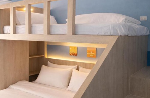 Ban Bang Saen Hotel | R4R RoomforRest Boutique Hotel Bangsaen Beach