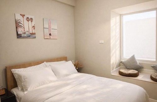 Ban Bang Saen Hotel | R4R RoomforRest Boutique Hotel Bangsaen Beach