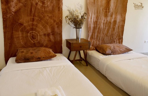 Thoeng Hotel | Rai Ruen Rom Organic Farm