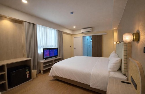 Ratchadaphisek Hotel | Ranana Bangkok