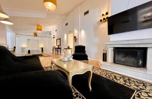Anixi Villa | Ranch Ekru