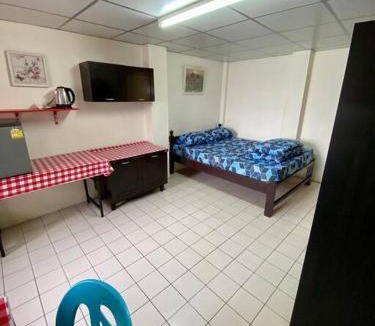 Bang Phlat Apartment | Ratanawong Place 560
