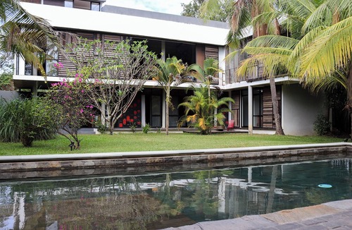 Siem Reap Villa | Redbox House - Smart Design 5 Bedrooms Villa