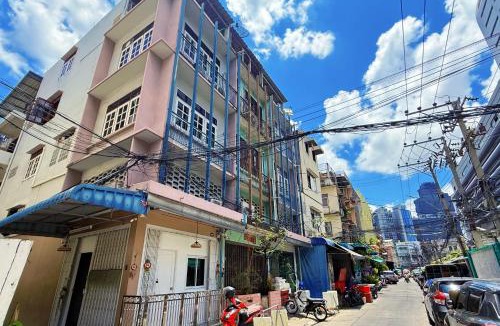 Bang Rak House | Regalohome Br