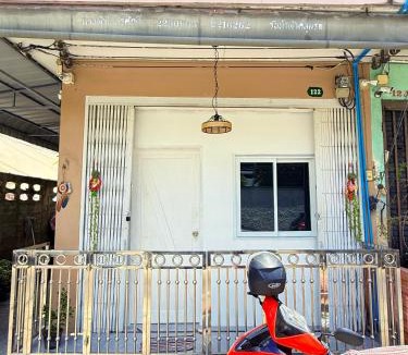 Bang Rak House | Regalohome Br