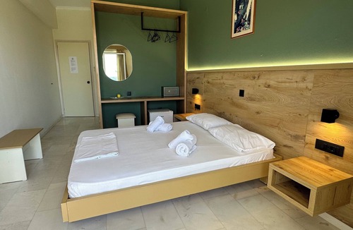 Nopigia Hotel | Regina Hotel