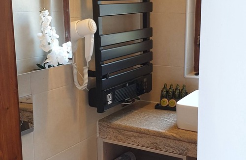 Stavros Cottage | Reithron House, Newly Renovated Modern and Cozy Cottage