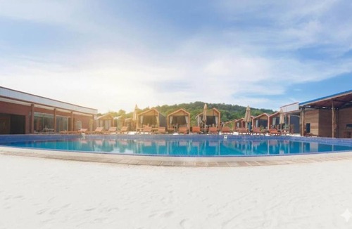 Koh Rong Resort | Relaxing 1-bedroom resort with AC in peaceful Preah Sihanouk #3