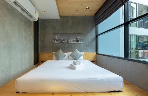 Nai Harn Apartment | Relife Windy by Holy Cow A307