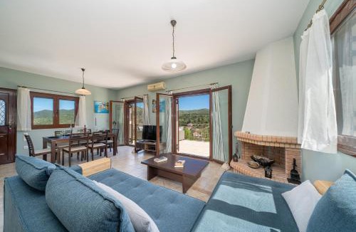 Eleios-Pronnoi Villa | Richmond Villa Greece