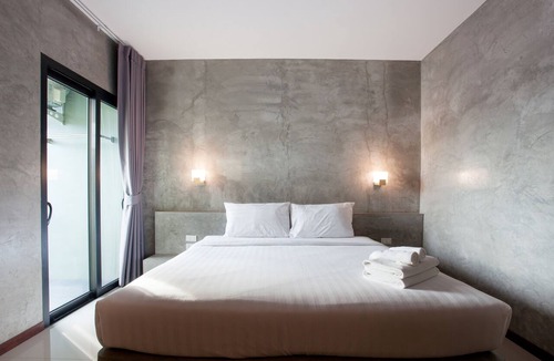 Talat Nuea Hotel | Ritsurin Boutique Hotel