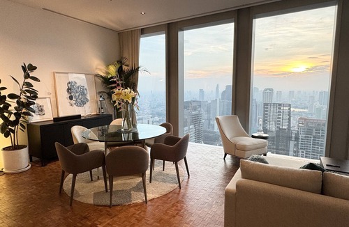 Silom Condo | Ritz Carlton Residences level 52nd! Breathtaking view!