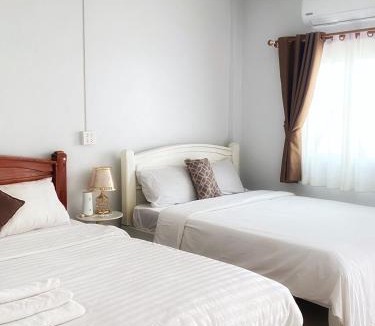 Hat Yai Villa | RiverFront 2 2BR 8 Pax 9 Mins to Lee Garden Free Netflix