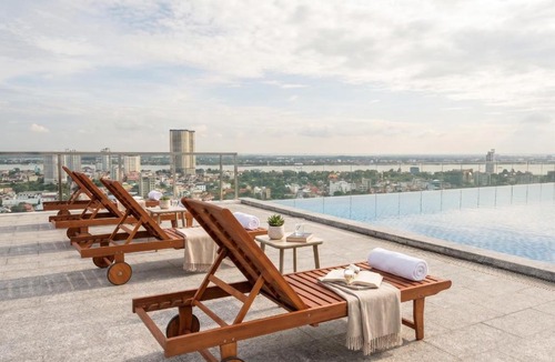 Daun Penh Apartment | Riverside Yuetai Homestay Hotel