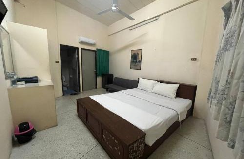 Central Pattaya Apartment | room 102 in Wanna Apt