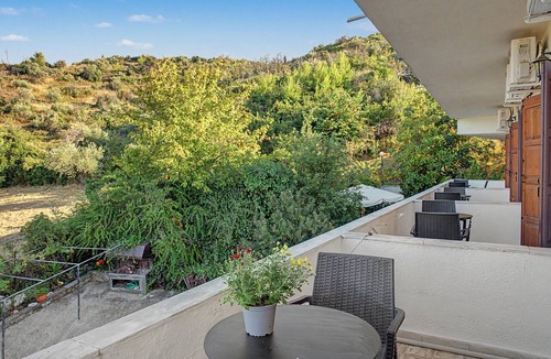 Chalkidiki Region Apartment | Room 'Orama 18' with Sea View, Wi-Fi and Air Conditioning
