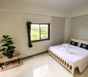 Khlong Kluea Apartment | RoomQuest Bangkok Chaeng Watthana