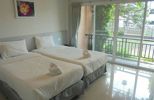Pak Chong Hotel | Rose Villa Resort