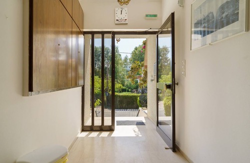 Nikolaiika Apartment | Rousetis Two-Bedroom Apt 205 - 200m from the Sea