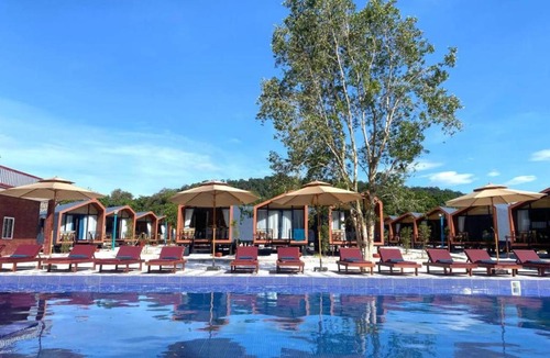 Koh Rong Resort | Royal C Resort