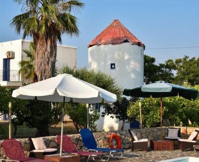 Kanelion Hotel | Royal Club Hotel - Aqua Poolside Bliss