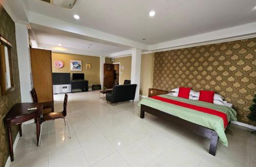 Ramkhamhaeng Hotel | Royal Pimand Hotel