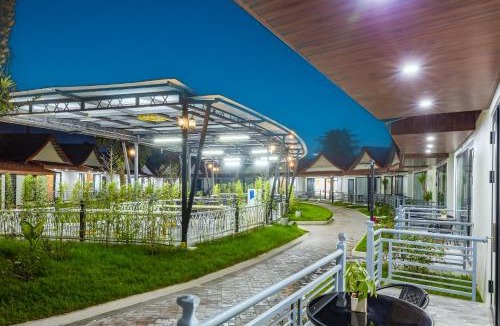 Vang Vieng Hotel | Ruby Mountain View Resort Vang-vieng