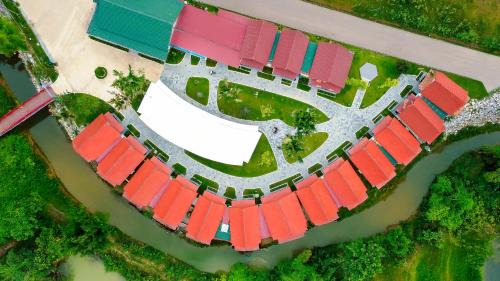 Vang Vieng Hotel | Ruby Mountain View Resort Vang-vieng