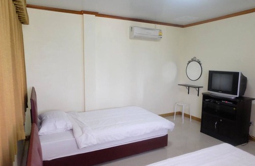 Tha Khoei Hotel | Ruen Sam Ran Resort