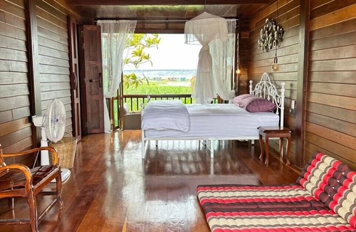 Pathum Thani Hostel | RuenKijja