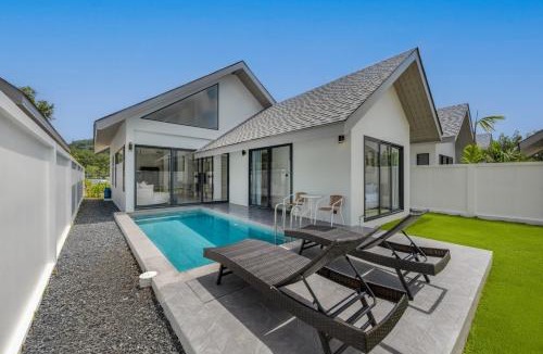 Ban Sakhu Villa | Ruma 2BR Private Pool Villa at Akara Nai Thon