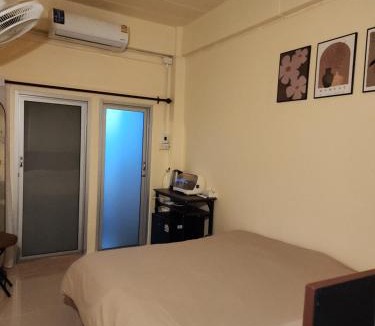 Bangkok Noi Apartment | Sabai Sabai Room 3
