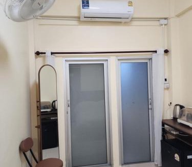 Bangkok Noi Apartment | Sabai Sabai Room 3