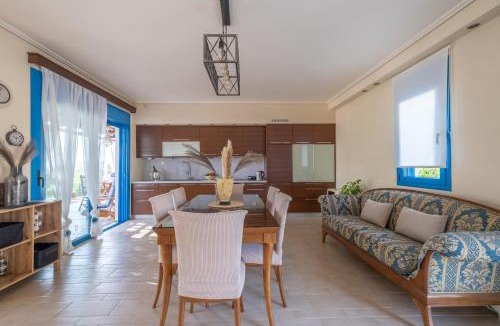 Chalcis House | Saint Minas Suite Home