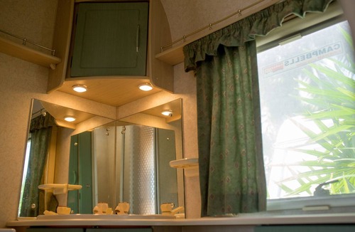 Na Mueang Hotel | Samui Caravans Beach Camp
