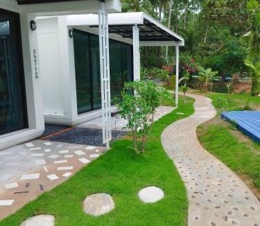 Thong Krut Resort | Samui Land Haven