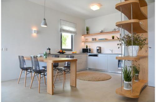 Agios Romanos Villa | San Romano Villas