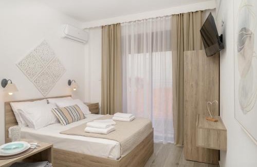 Nea Rodha Apartment | SAND room to let