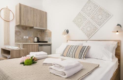 Nea Rodha Apartment | SAND room to let