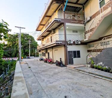 Thong Sala Hotel | SANDB Hotel