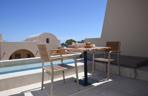 Vothon Villa | Santorini - Villa - Sleeps 2 - Pool - Parking