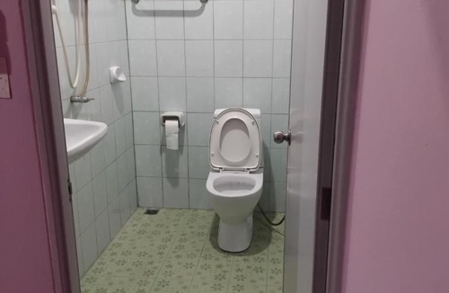 Buriram Hostel | Saran Resort room 5