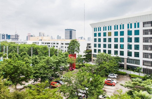 Huai Khwang Condo | Savi Rooms Deluxe Studio (2) nr Bangkok/Pitavet hospital & many pubs & bars