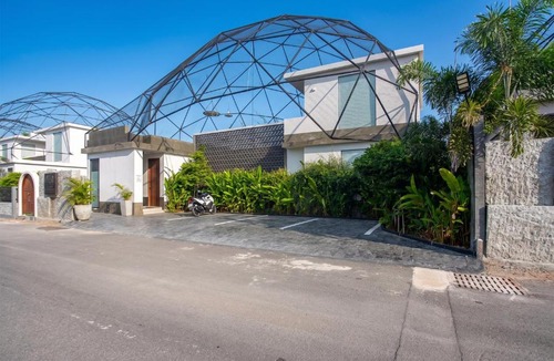 Hin Lek Fai Villa | Sawasdee pool villa hua hin