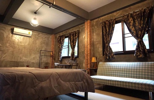 Wachira Phayaban Hotel | Sawatdee Guesthouse the Original