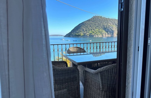 Tolo House | Sea Front Maisonette (beachfront)