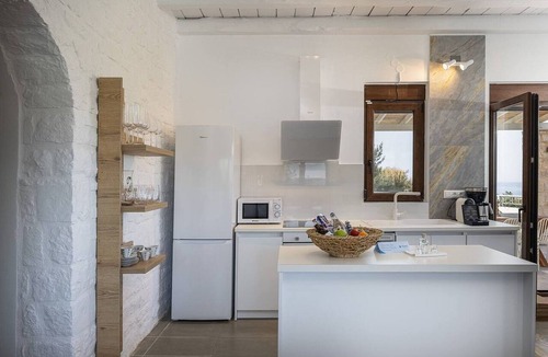 Agia Triada Villa | Sea Horizon Villa Ikaros by DomisiGroup
