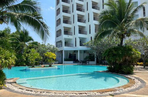 Rayong Apartment | sea sand sun condominium with all the refinements